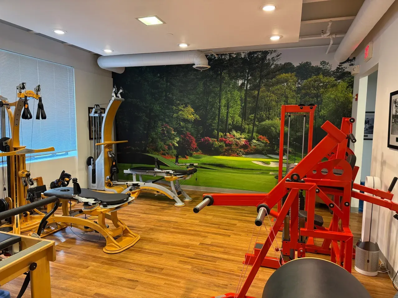 imgi_156_rs=w_1279,m