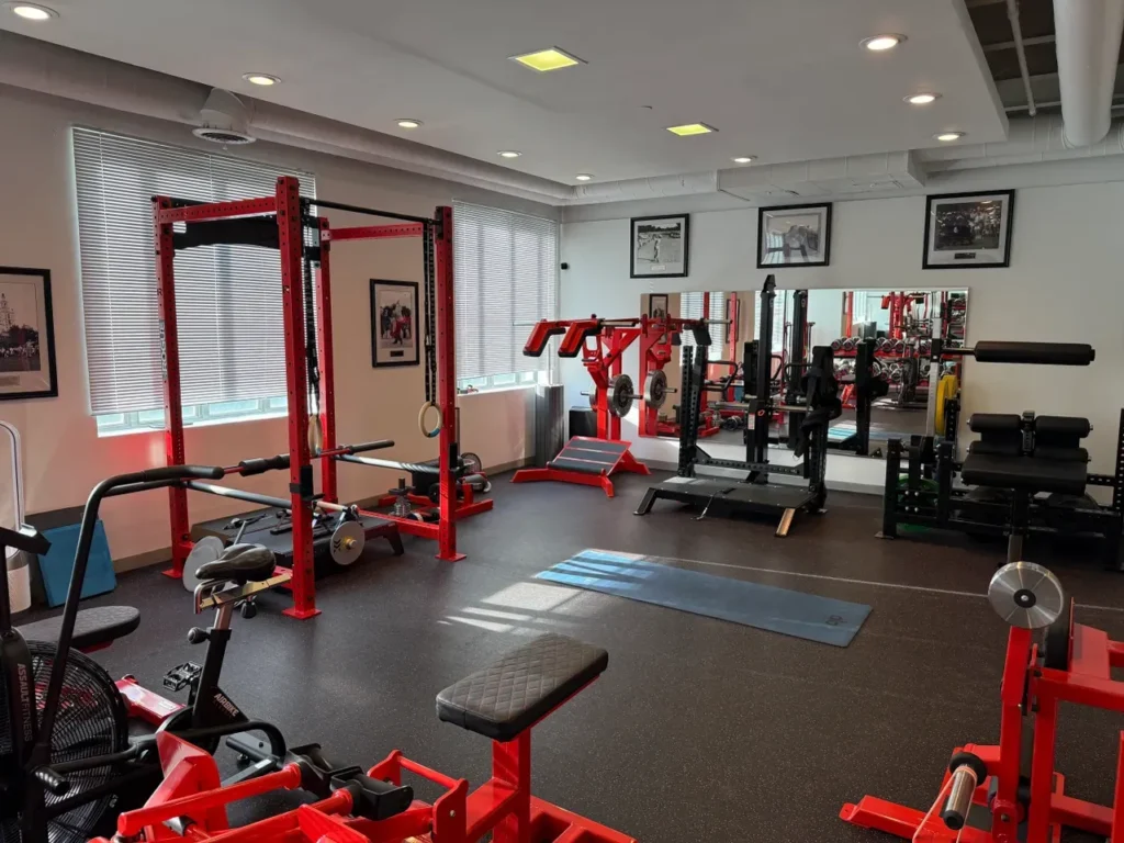 imgi_157_rs=w_1279,m